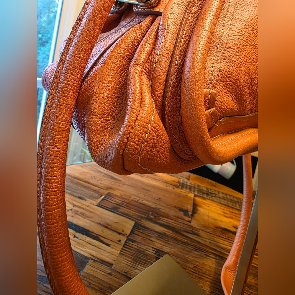 🧡 Authenticated Chloé Paraty Medium Satchel Bag in Orange Leather Suntan - Picture 12 of 16